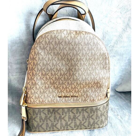 NWT Michael Kors Rhea Medium Metallic Signature Logo Backpack & Trifold Wallet main image 12
